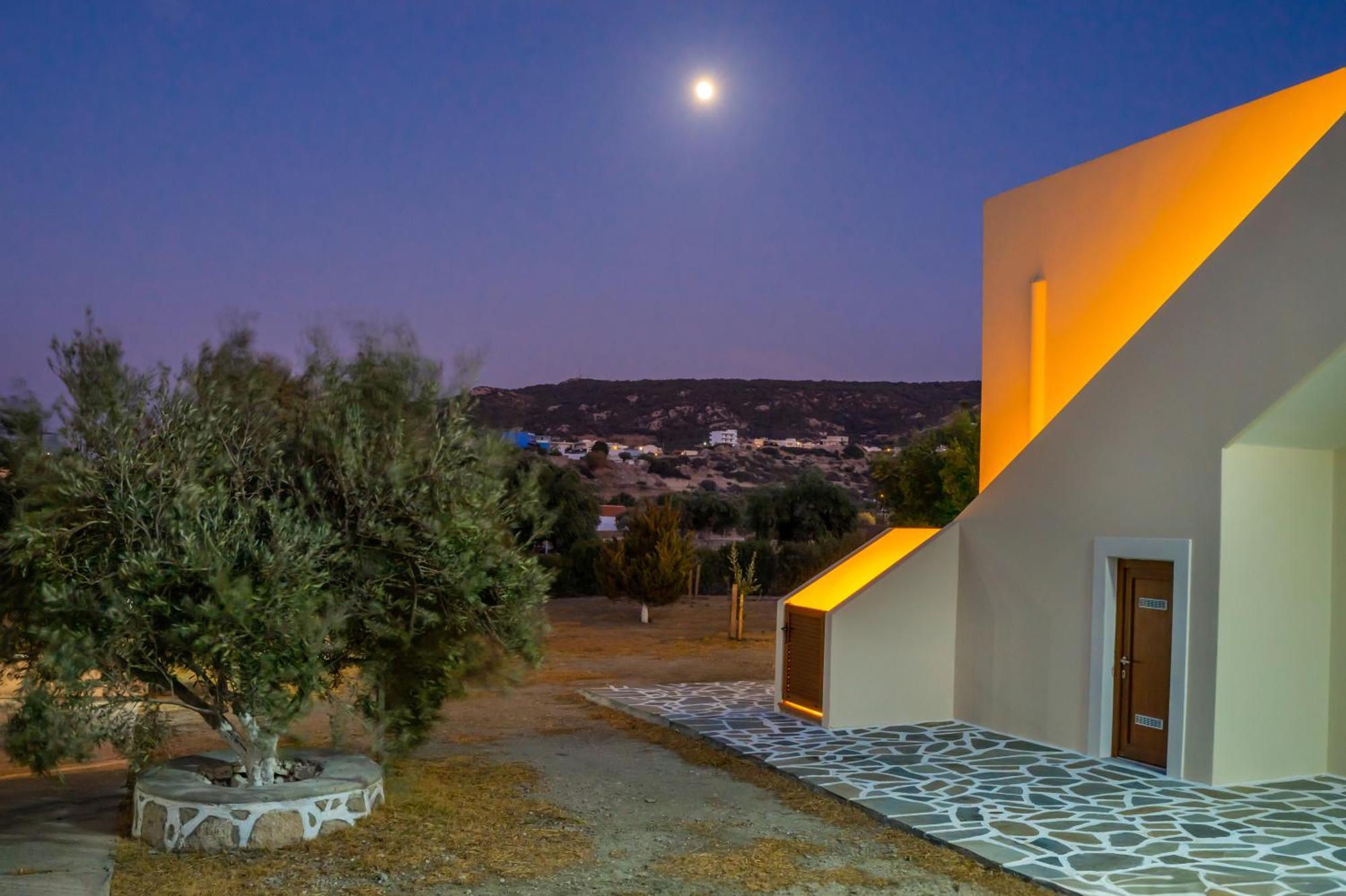 Olive Studios Karpathos Studio #4 Cárpatos Exterior foto